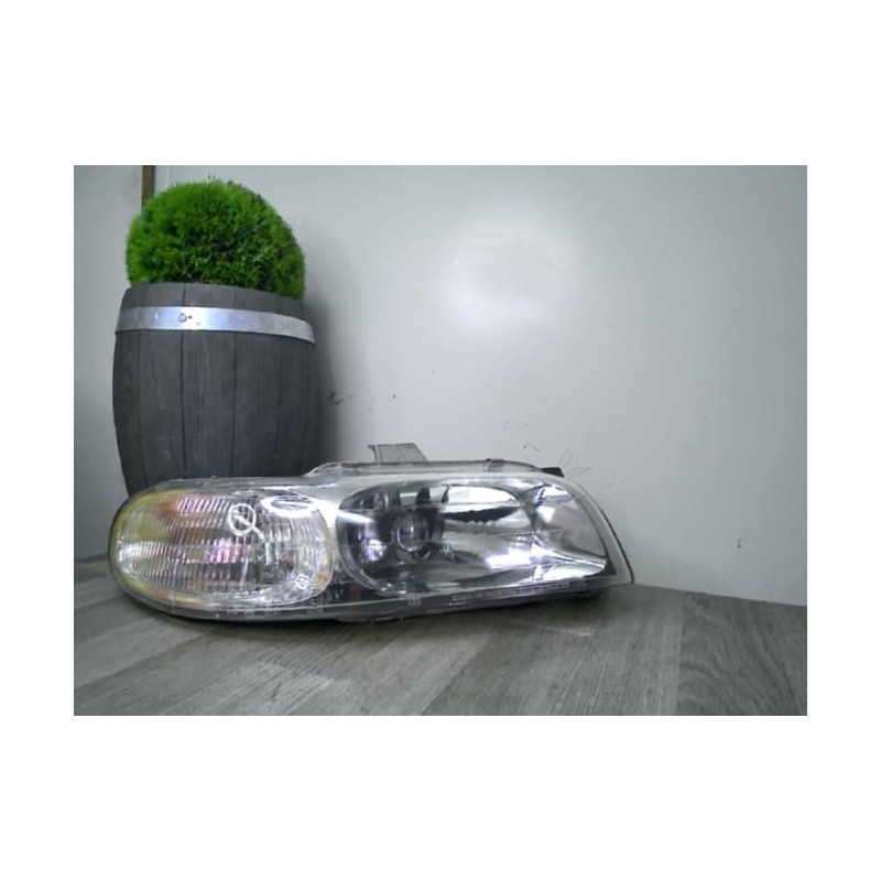 Optique avant principal droit (feux)(phare) DAEWOO NUBIRA 1 PHASE 2 BREAK d’occasion