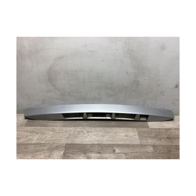 Bouton de coffre RENAULT GRAND SCENIC 3 PHASE 1 d’occasion