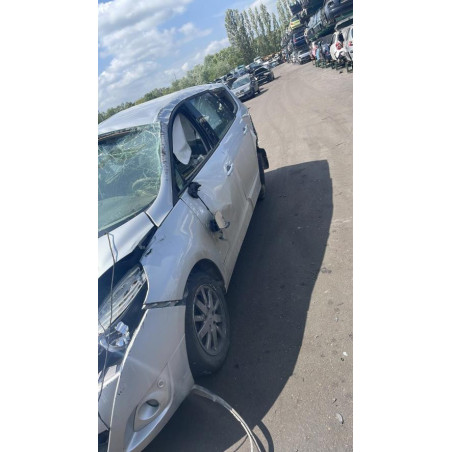 Bouton de coffre RENAULT GRAND SCENIC 3 PHASE 1 d’occasion