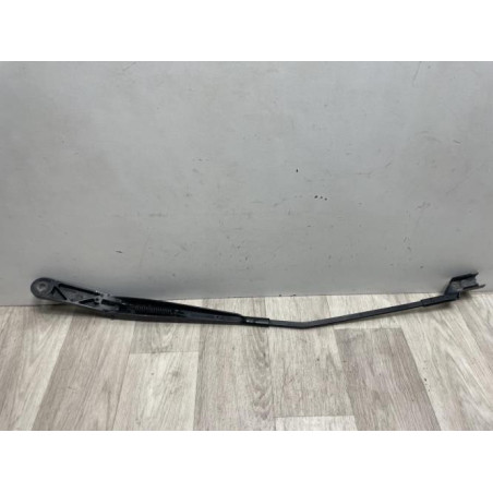 Bras essuie glace avant droit VOLKSWAGEN GOLF 6 d’occasion