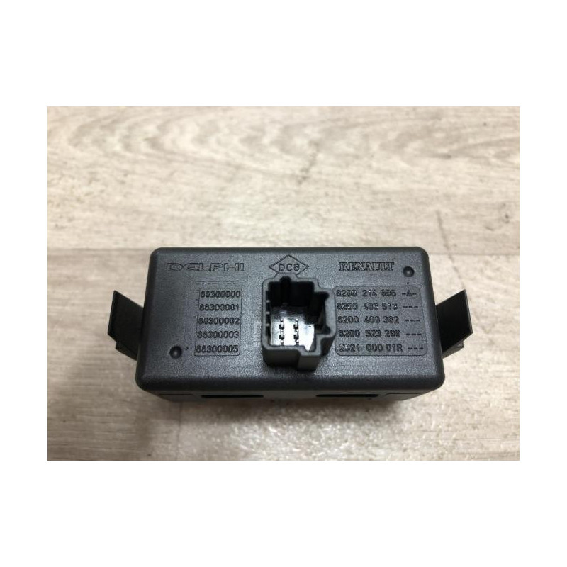 Bouton de warning occasion RENAULT CLIO III Phase 1 09-2005->03