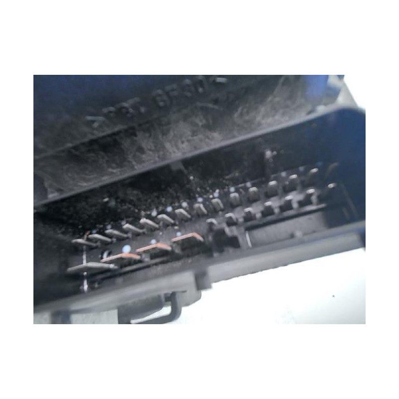 Bloc ABS (freins anti-blocage) NISSAN TERRANO 2 PHASE 4 d’occasion