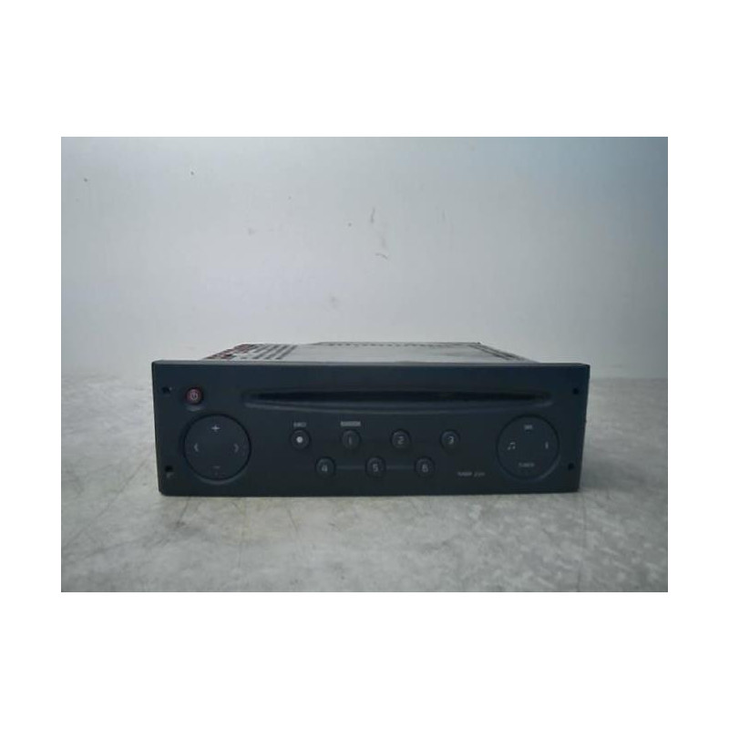Autoradio d'origine RENAULT CLIO 2 PHASE 2 d’occasion