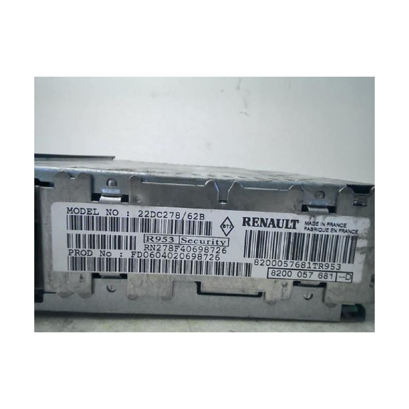 Autoradio d'origine RENAULT CLIO 2 PHASE 2 d’occasion