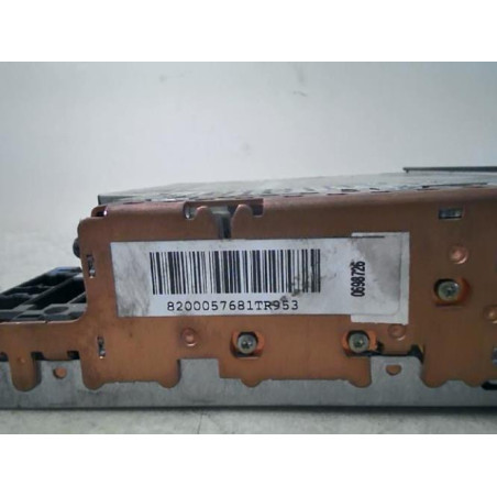 Autoradio d'origine RENAULT CLIO 2 PHASE 2 d’occasion