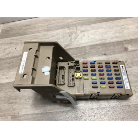 Porte fusible SUBARU IMPREZA 2 d’occasion