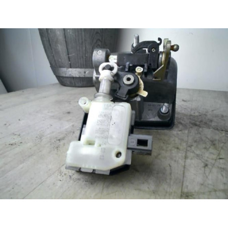 Bouton de coffre SEAT IBIZA 2 PHASE 3 d’occasion