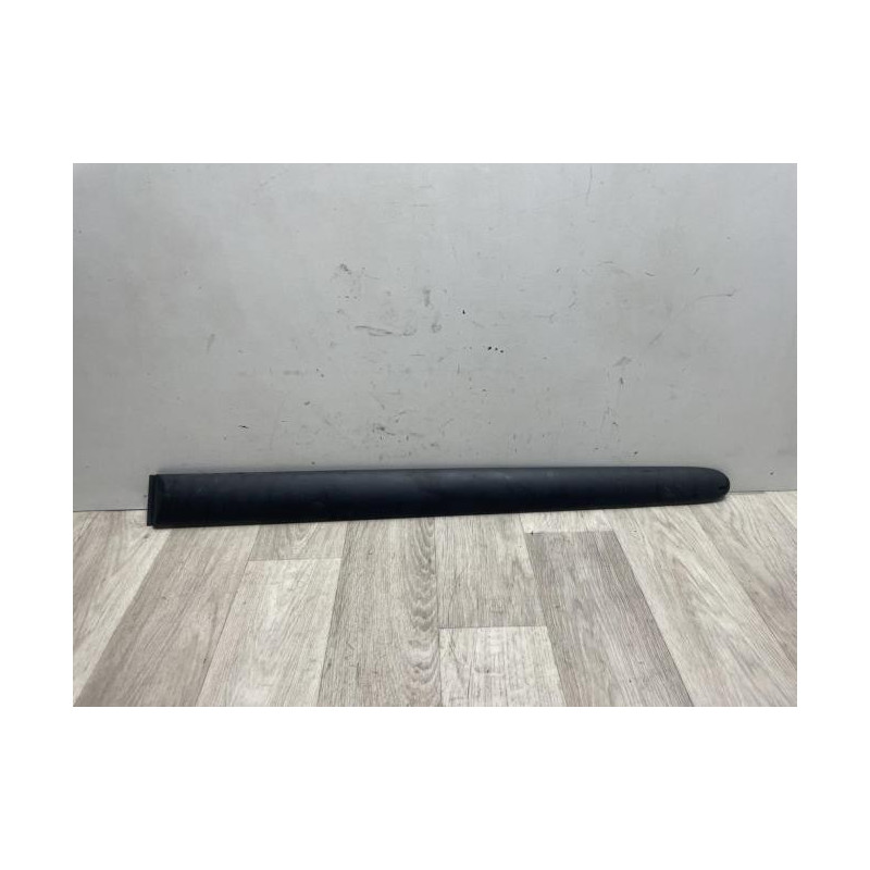 Baguette de porte arriere gauche  PEUGEOT 206 PHASE 2 d’occasion