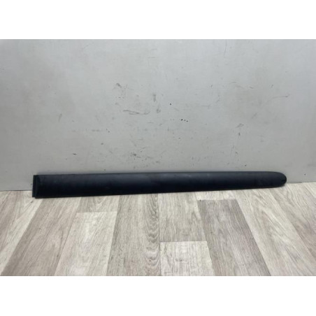 Baguette de porte arriere gauche  PEUGEOT 206 PHASE 2 d’occasion