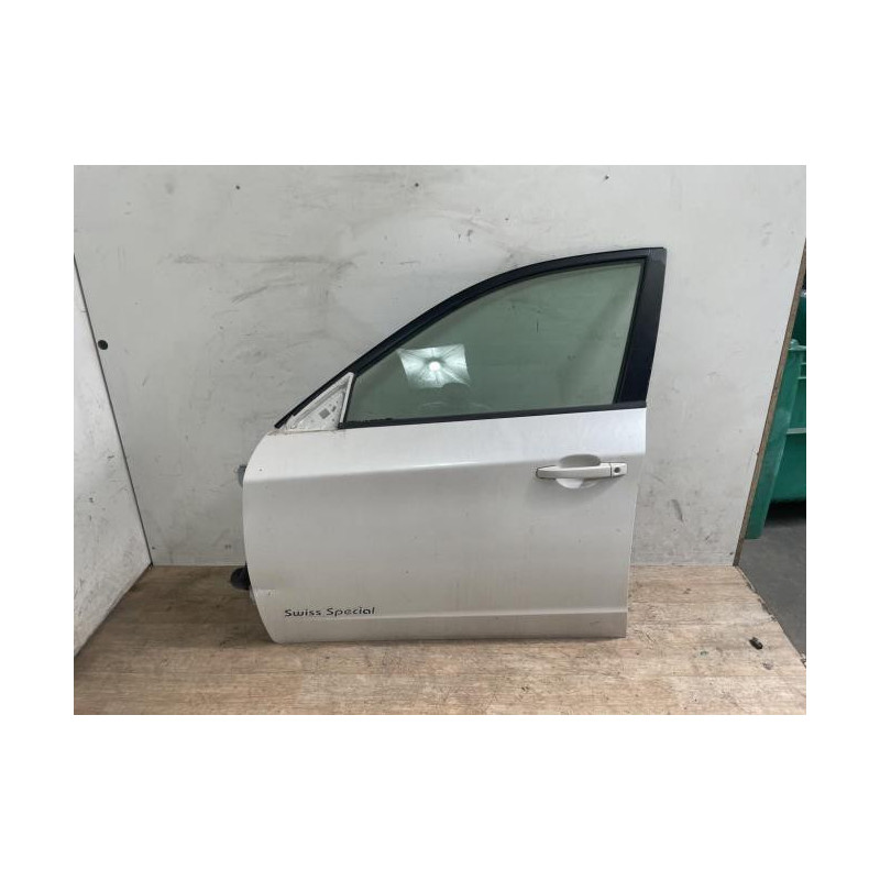 Porte avant gauche SUBARU IMPREZA 2 d’occasion