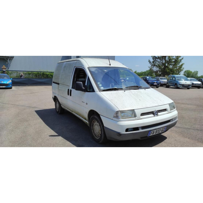 Attache ceinture arriere centrale CITROEN JUMPY 1 PHASE 1 d’occasion