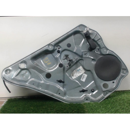 Leve vitre mecanique arriere gauche VOLKSWAGEN POLO IV (9N3) PHASE 2 d’occasion