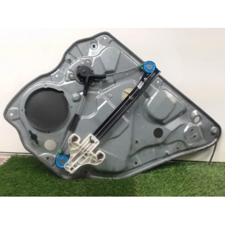 Leve vitre mecanique arriere gauche VOLKSWAGEN POLO IV (9N3) PHASE 2 d’occasion