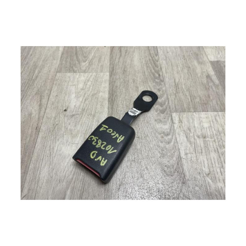 Attache ceinture avant droit CHEVROLET AVEO 1 d’occasion