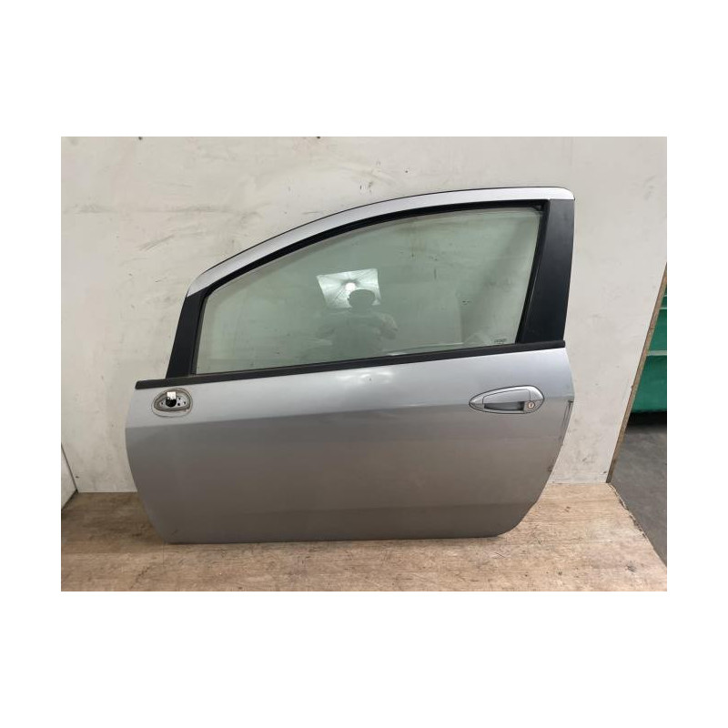 Porte avant gauche FIAT GRANDE PUNTO d’occasion