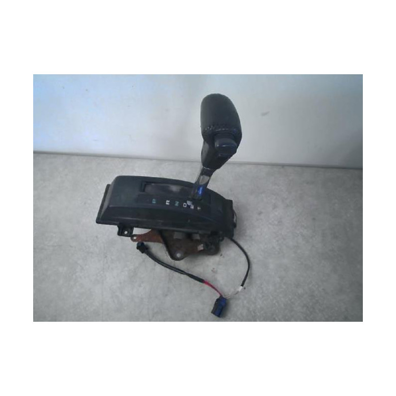 Selecteur boite de vitesse NISSAN TERRANO 2 PHASE 4 d’occasion