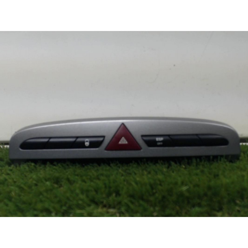 Bouton de warning PEUGEOT 308 PHASE 2 d’occasion