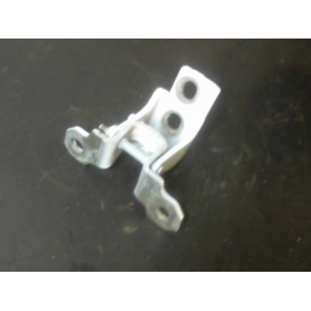 Charniere de porte avant gauche RENAULT CLIO IV d’occasion