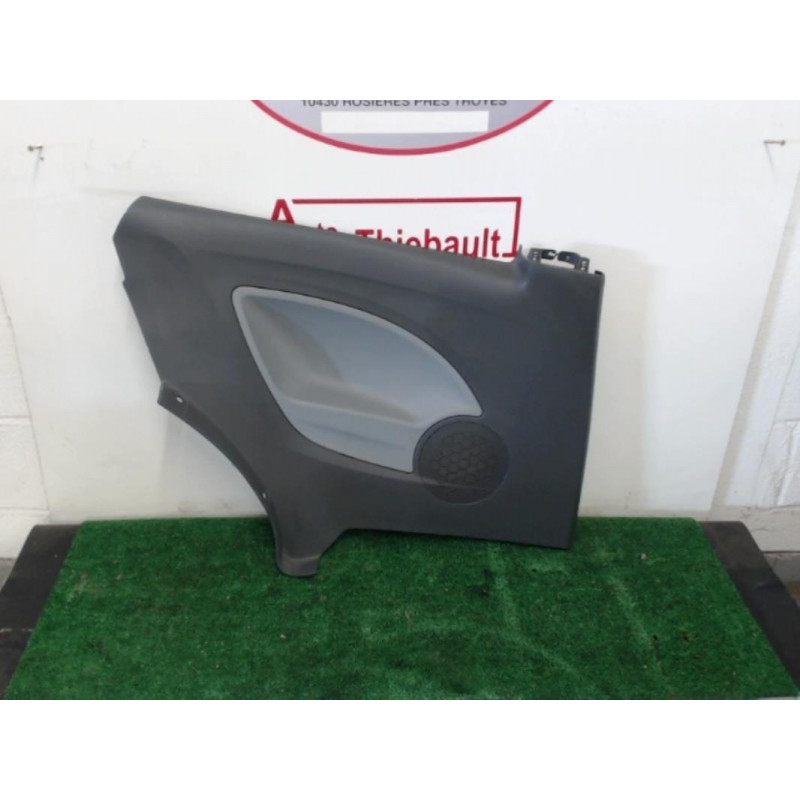 Garniture laterale arriere gauche SEAT IBIZA IV IV TDI d’occasion