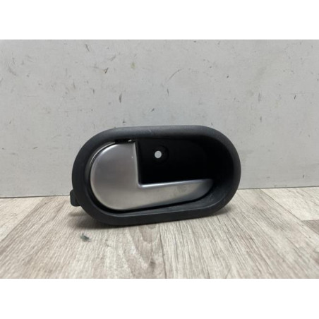 Poignee interieur avant gauche FORD FUSION PHASE 2 d’occasion