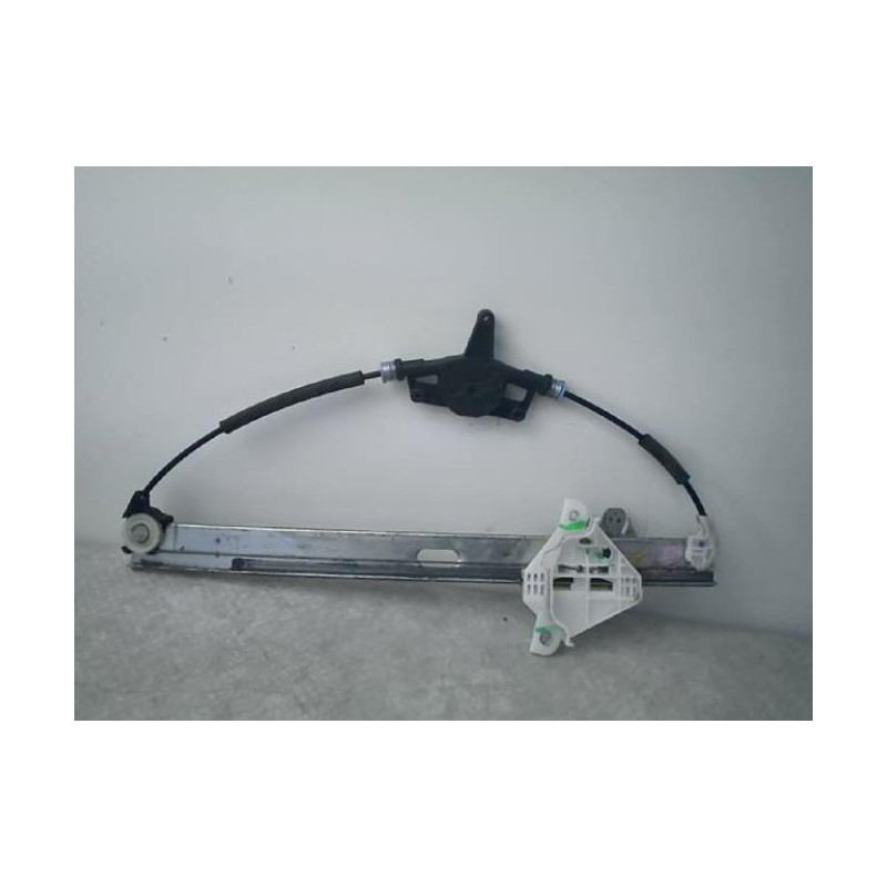 Leve vitre mecanique avant droit MAZDA 2 3 PHASE 1 d’occasion