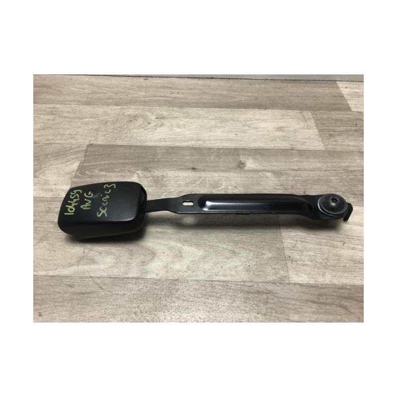 Attache ceinture avant droit CITROEN C4 PICASSO 1 d’occasion