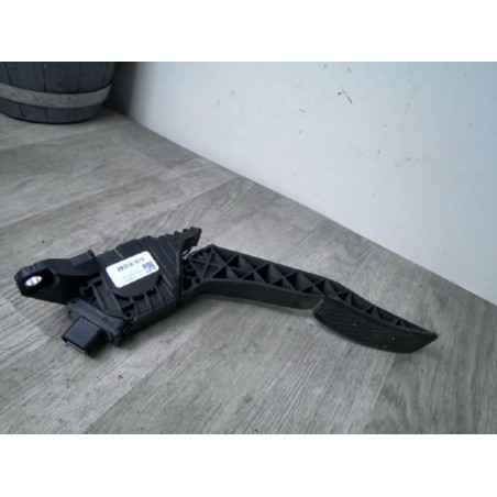 Pedalier d'accelerateur FORD ECOSPORT PHASE 3 d’occasion