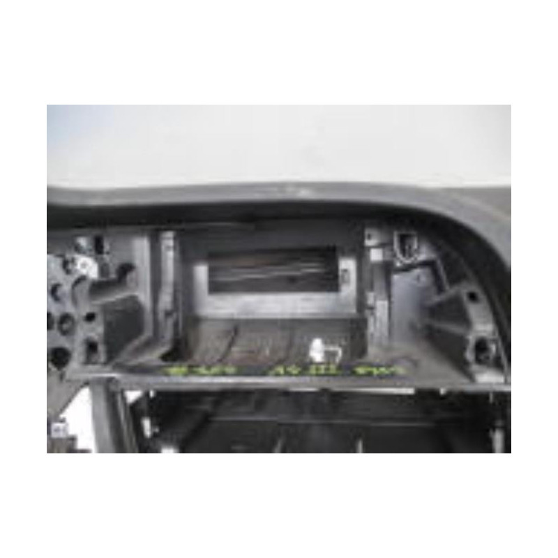Tableau de bord AUDI A4 3 PHASE 1 d’occasion
