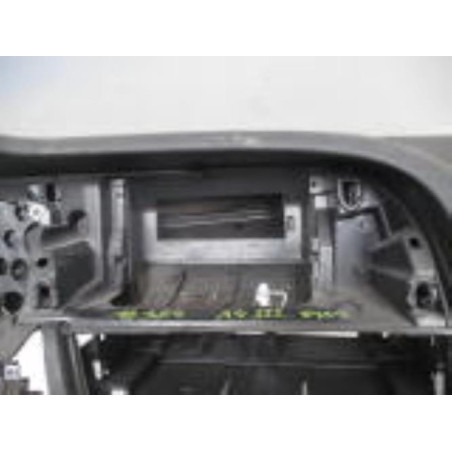 Tableau de bord AUDI A4 3 PHASE 1 d’occasion