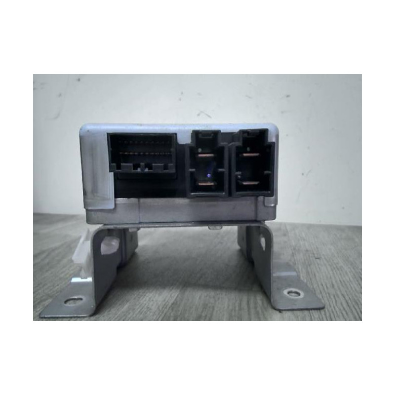 Calculateur direction assistee electrique SUZUKI SWIFT 3 d’occasion