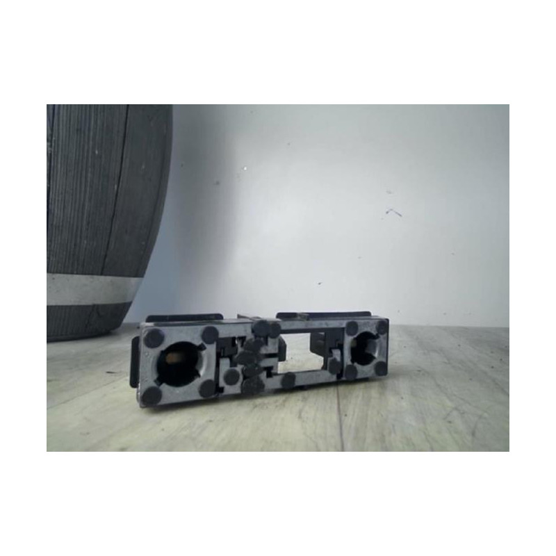 Platine feu arriere gauche RENAULT SAFRANE PHASE 2 d’occasion