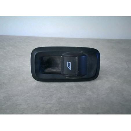 Interrupteur de leve vitre arriere droit FORD FIESTA 6 PHASE 1 d’occasion
