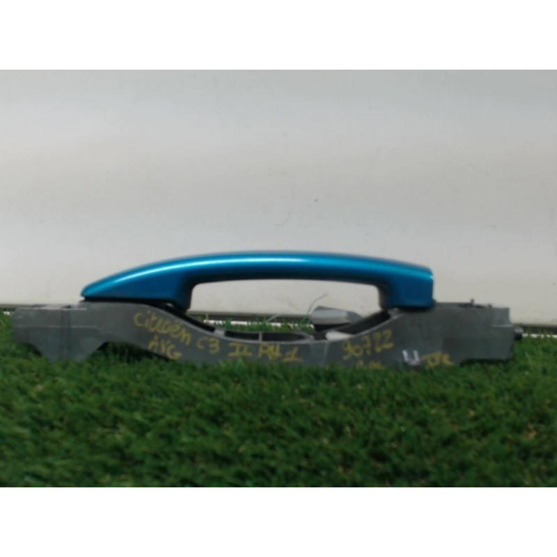 Poignee porte avant gauche CITROEN C3 II PHASE 1 d’occasion