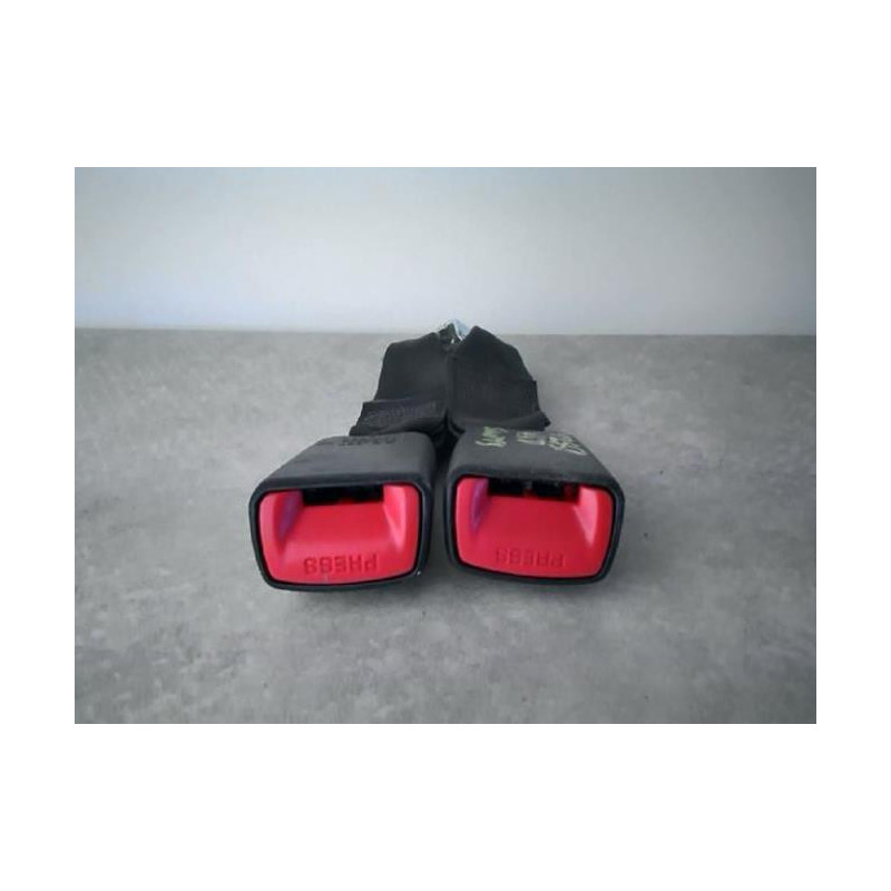Attache ceinture arriere centrale SUZUKI SWIFT 3 d’occasion