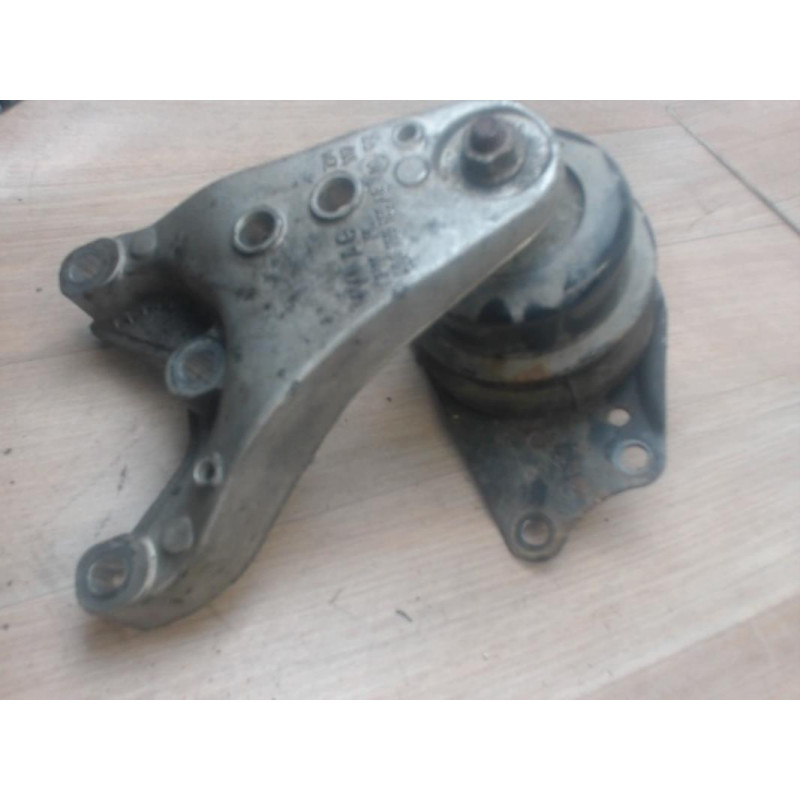 Support moteur VOLKSWAGEN POLO IV (9N3) PHASE 2 d’occasion
