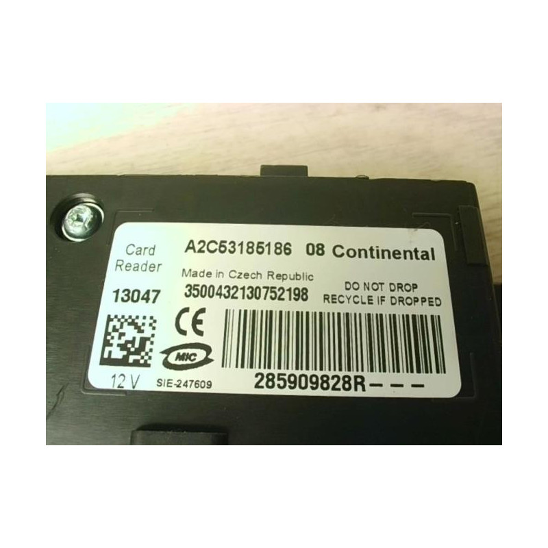 Lecteur de carte (neiman) RENAULT ZOE 1 d’occasion