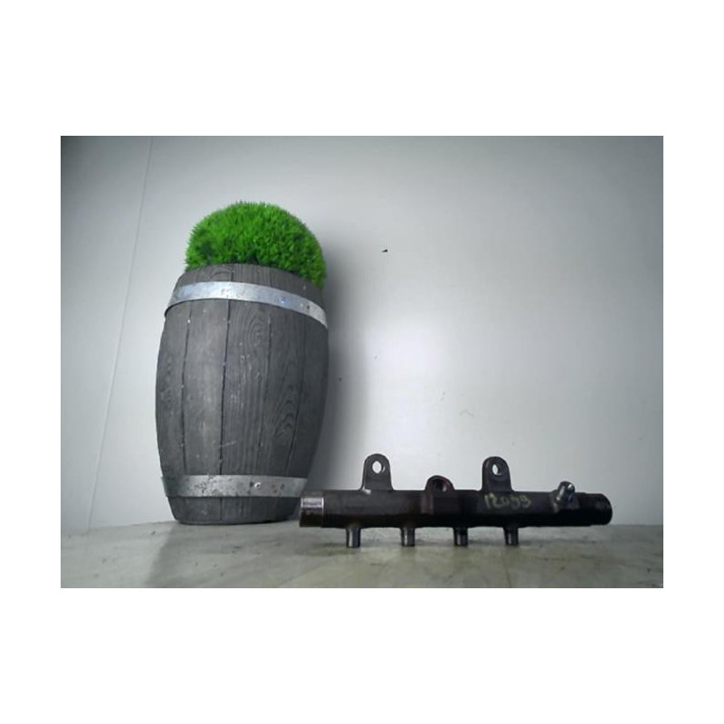 Rampe injection RENAULT MEGANE 2 PHASE 2 d’occasion