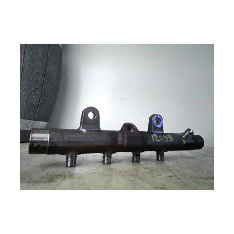 Rampe injection RENAULT MEGANE 2 PHASE 2 d’occasion