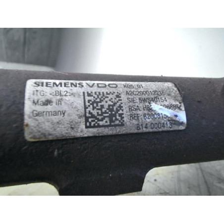 Rampe injection RENAULT MEGANE 2 PHASE 2 d’occasion