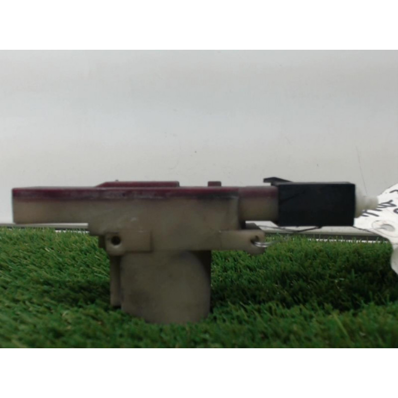 Fermeture centralisee arriere gauche BMW 318 I d’occasion