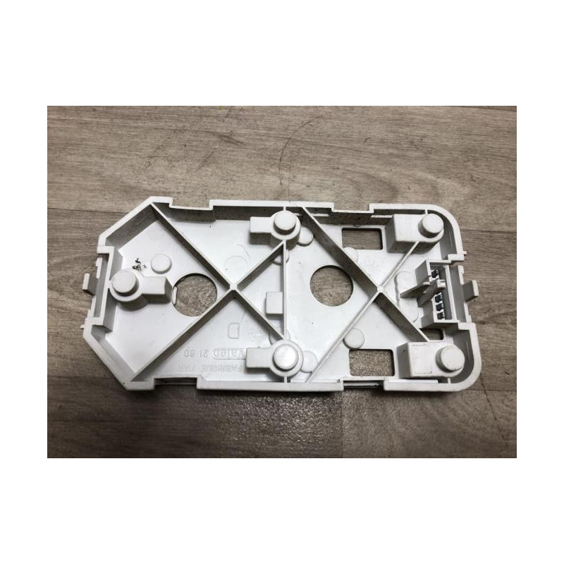 Platine feu arriere droit PEUGEOT 309 PHASE 2 d’occasion
