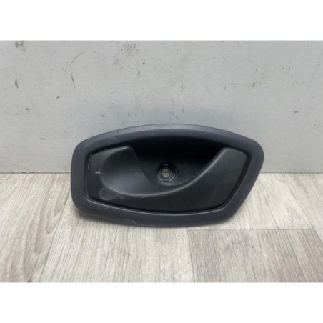 Poignee interieur arriere gauche RENAULT MEGANE 3 PHASE 1 BREAK d’occasion