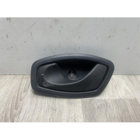 Poignee interieur arriere gauche RENAULT MEGANE 3 PHASE 1 BREAK d’occasion