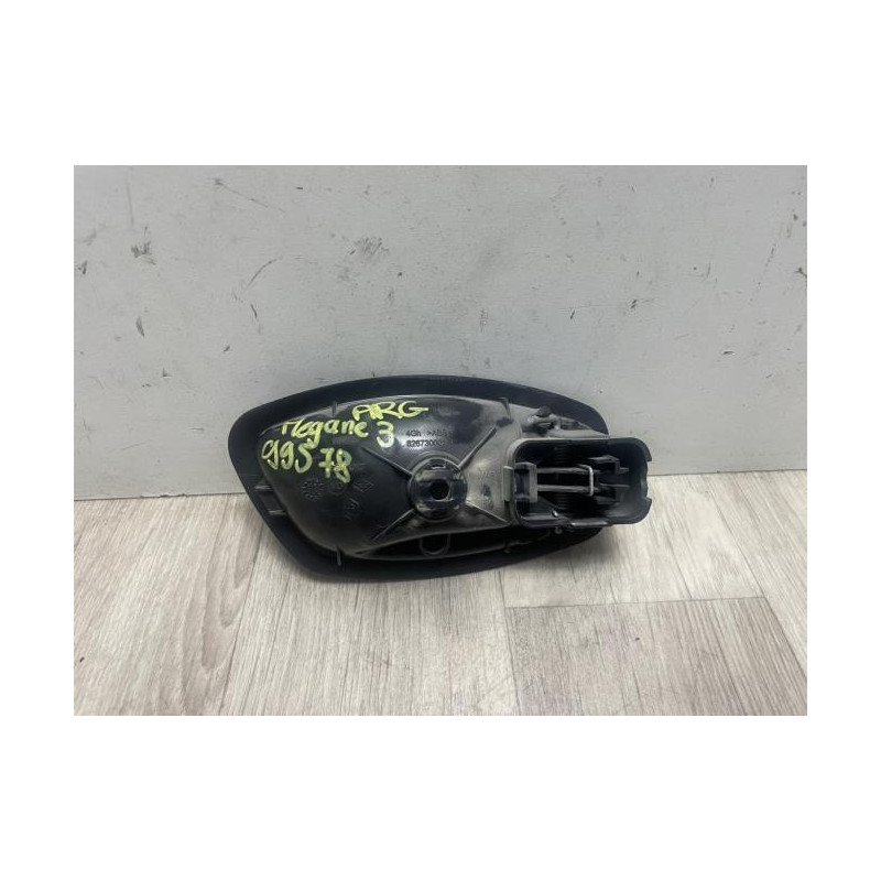 Poignee interieur arriere gauche RENAULT MEGANE 3 PHASE 1 BREAK d’occasion