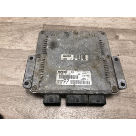 Calculateur moteur PEUGEOT 607 PHASE 1 d’occasion