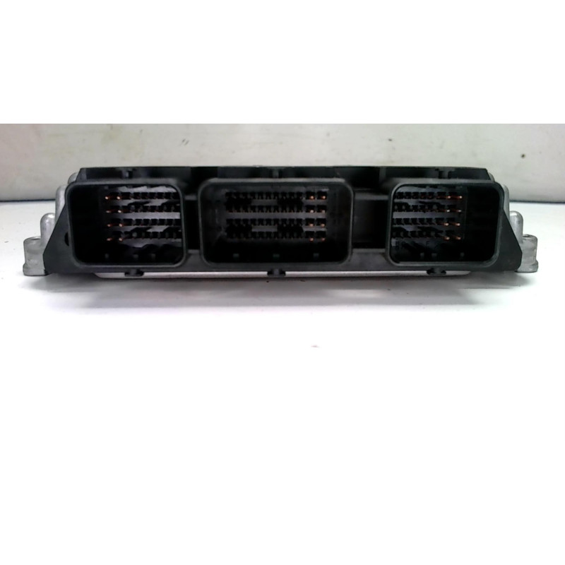 Calculateur moteur PEUGEOT 407 PHASE 1 d’occasion