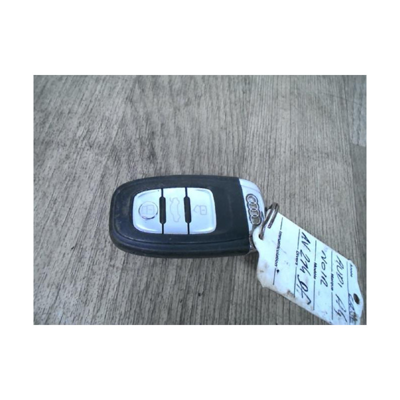 Cle AUDI A4 3 PHASE 1 d’occasion