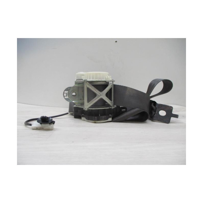 Ceinture arriere droit RENAULT CLIO 3 PHASE 1 d’occasion