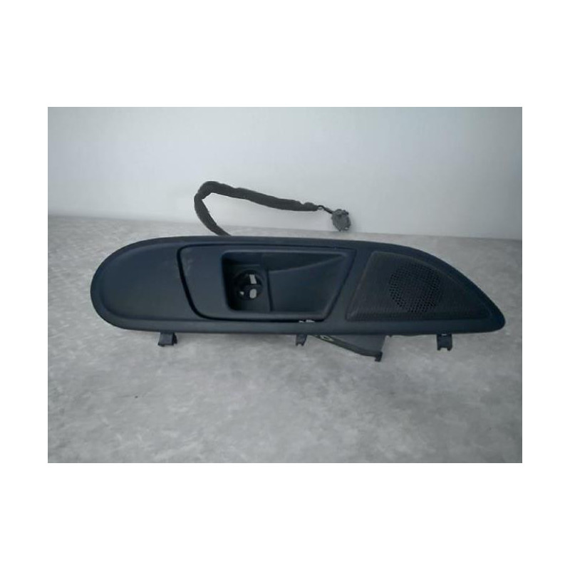 Poignee interieur avant droit FORD FIESTA 6 PHASE 1 d’occasion
