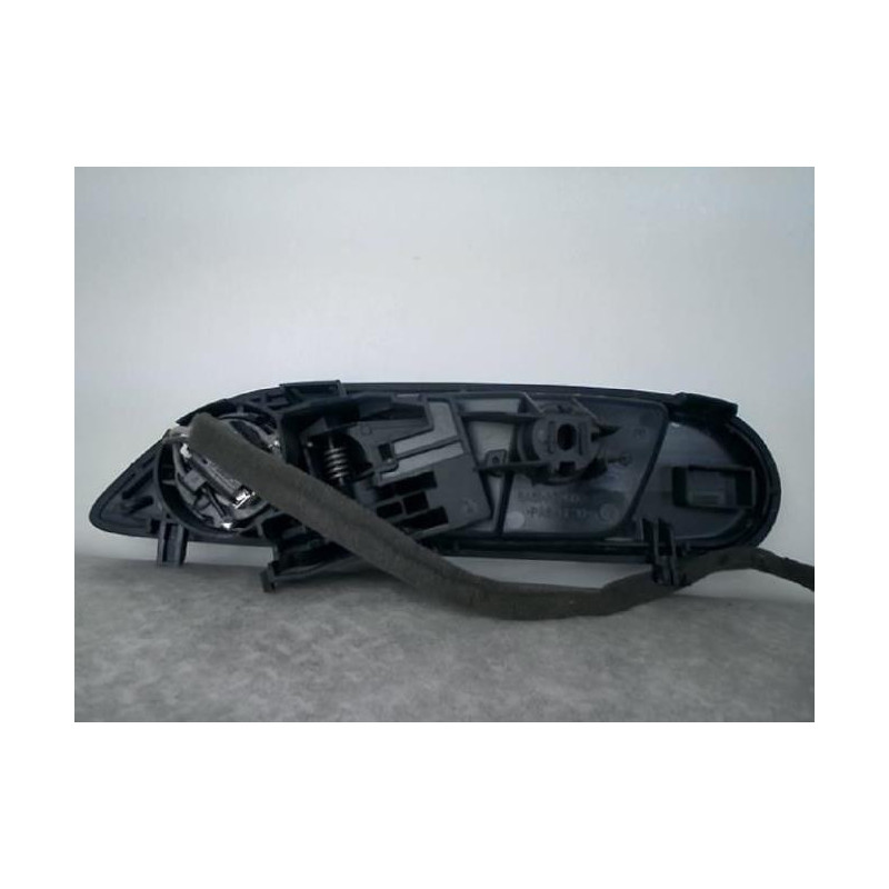 Poignee interieur avant droit FORD FIESTA 6 PHASE 1 d’occasion